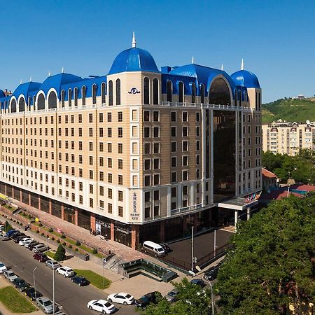 Shera Inn Hotel Almaty Exterior photo